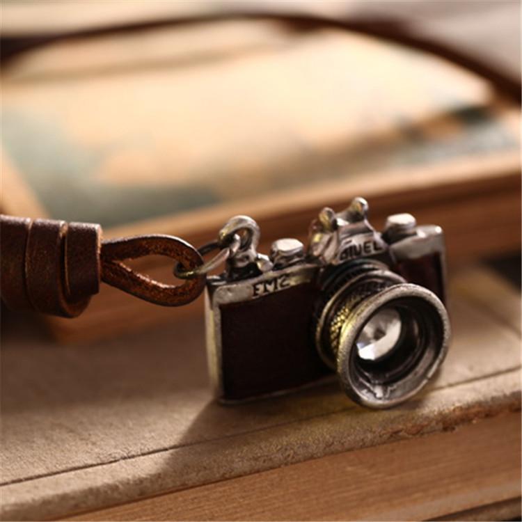 Trendy Cowhide Rope Alloy Camera Pendant Necklace