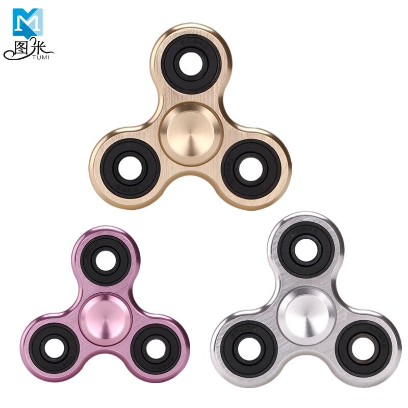 Triangular Aluminum Alloy Fingertip Gyroscope/ Delicate High Speed Low Noise All Metal Fingertip Gyroscope/ Children's Toy