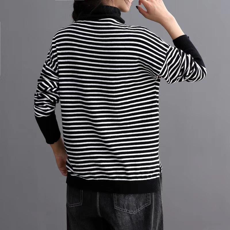 Turtleneck Spliced Stripe Casual Knit Shirt