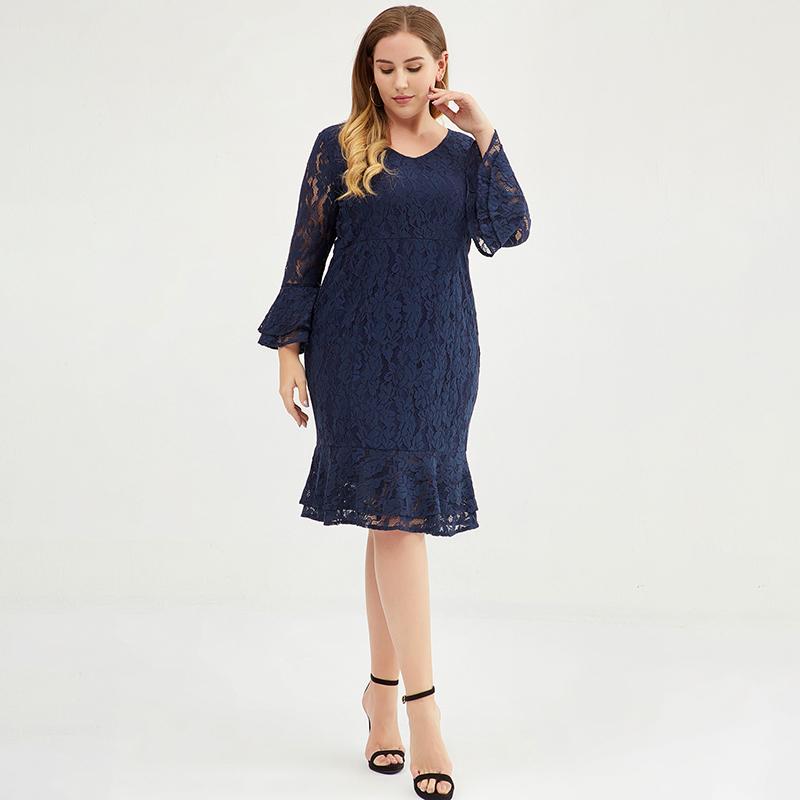 Women Elegant Lace Mini Dress With Bell Sleeve