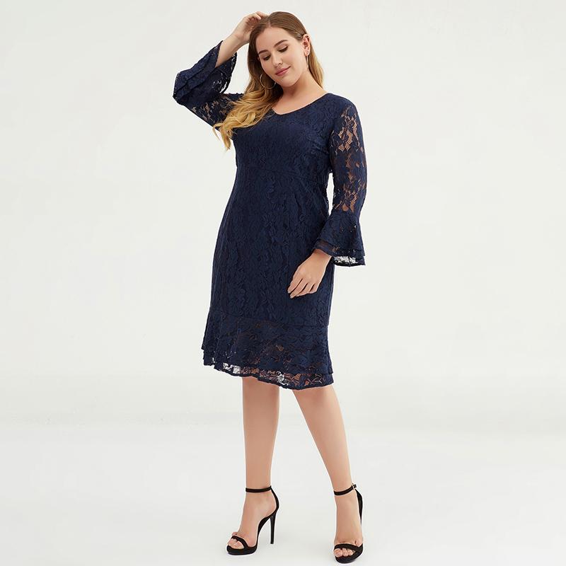 Women Elegant Lace Mini Dress With Bell Sleeve