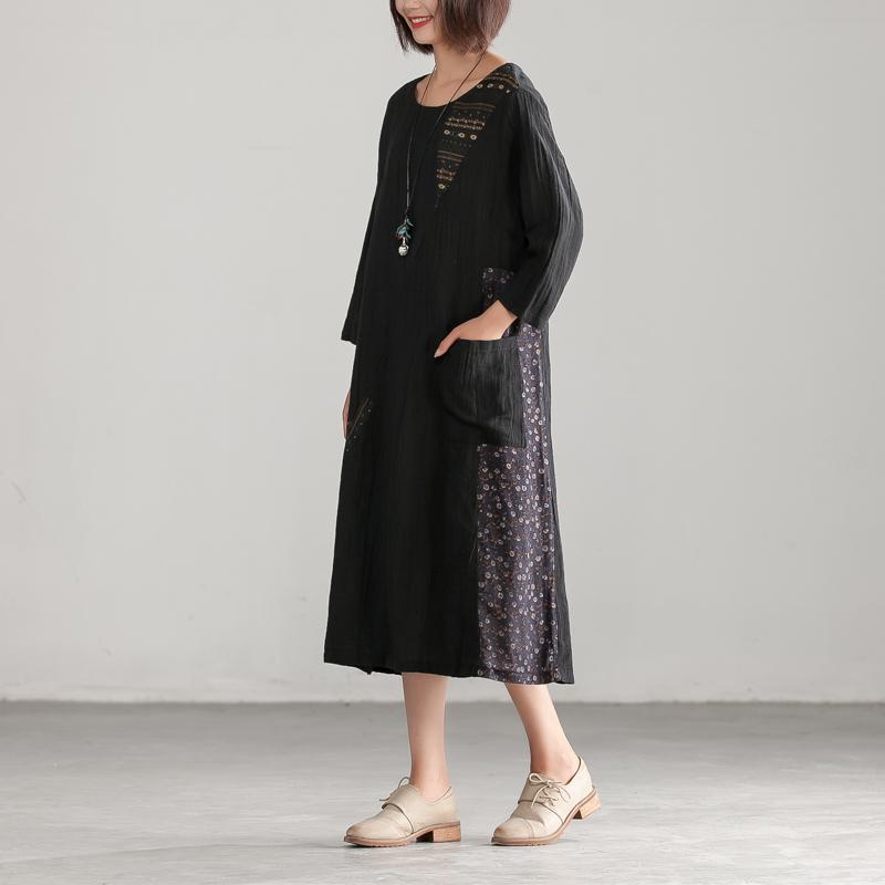 Women Floral Round Neck Black Casual Dress