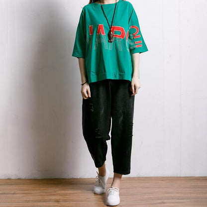 Women Solid Color Frayed Loose Jeans