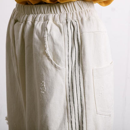 Women Solid Color Frayed Loose Jeans