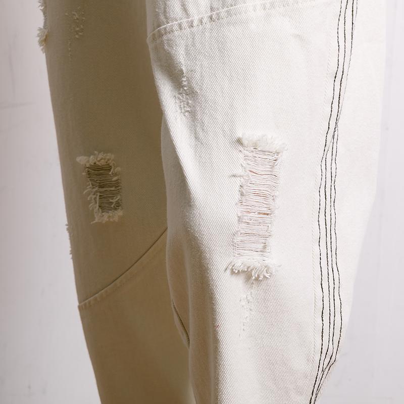 Women Solid Color Frayed Loose Jeans