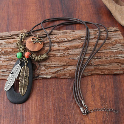 Women Vintage Fashion Feather Pendant Necklace