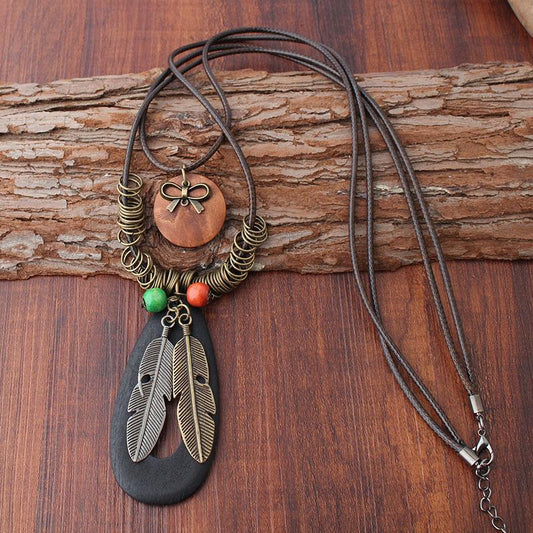 Women Vintage Fashion Feather Pendant Necklace