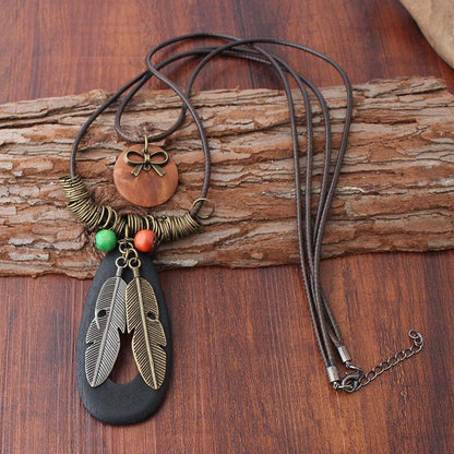 Women Vintage Fashion Feather Pendant Necklace