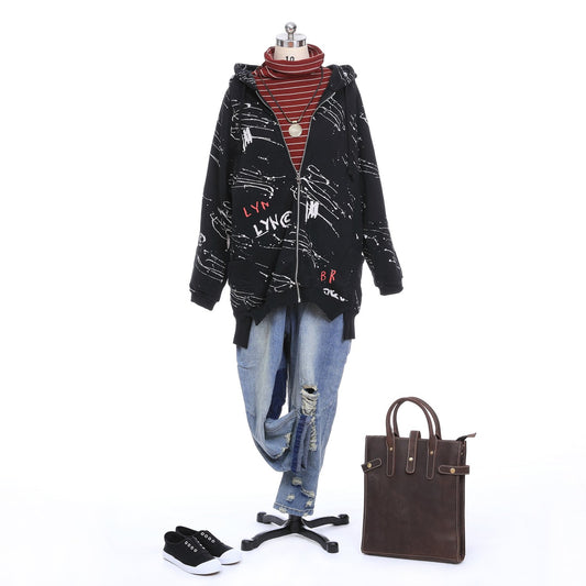 Zipper Hoodie And Loose Jeans Autumn Look