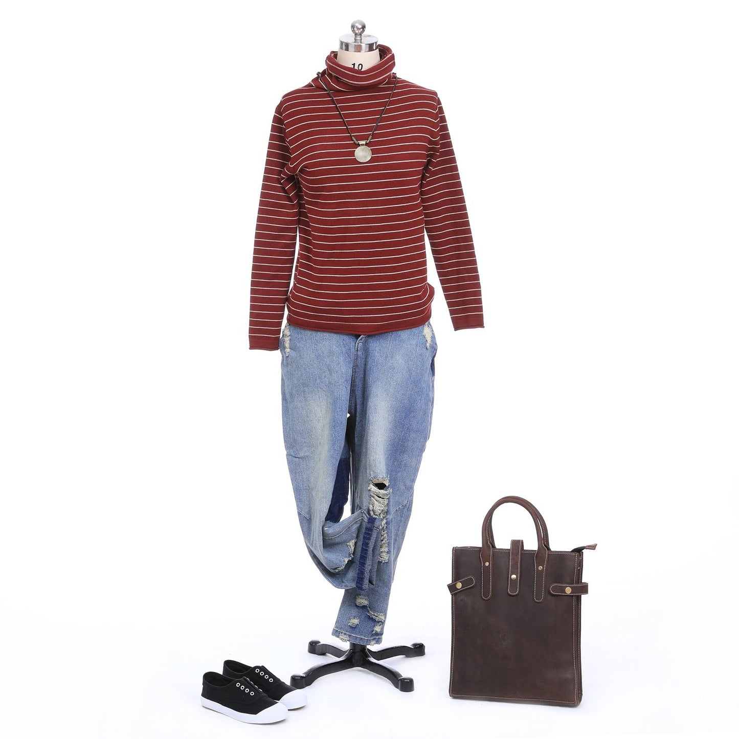 Zipper Hoodie And Loose Jeans Autumn Look