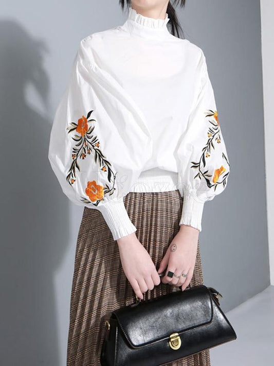 Casual Puff Sleeves Embroidered Blouses