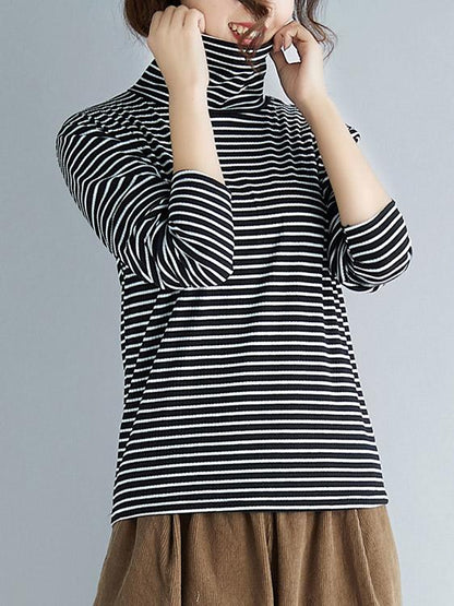 Comfortable Striped High-neck T-shirt
