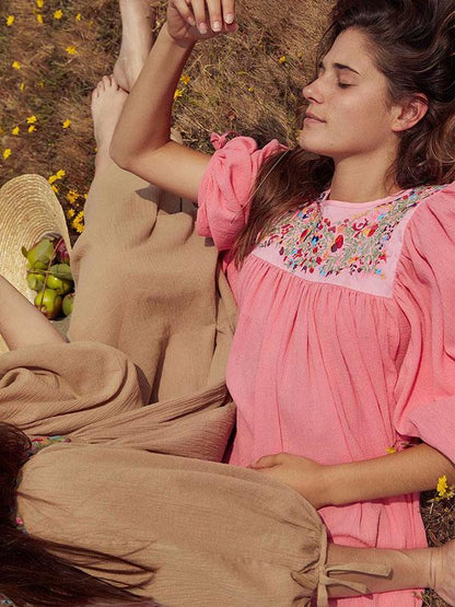 Vacation Embroidered Long Sleeves Midi Dress