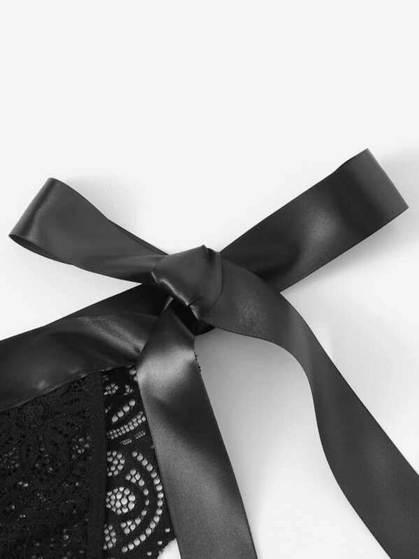 Lace Bandage Triangles Split Lingerie