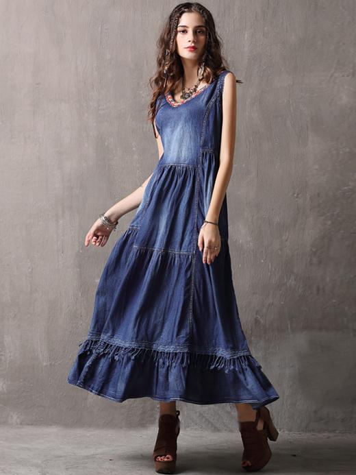 Loose Plus Size Embroidered V-neck Midi Dresses