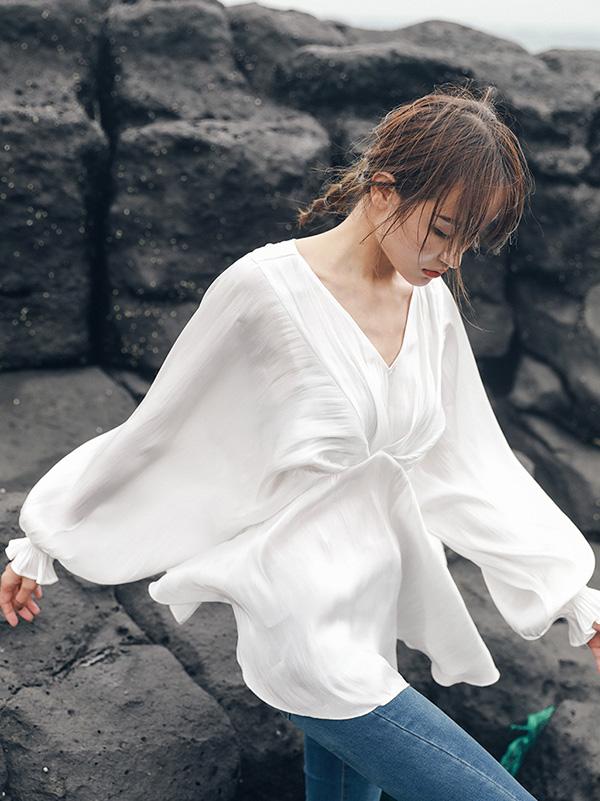 V-neck Chiffon Puff Sleeves Loose Shirt Top