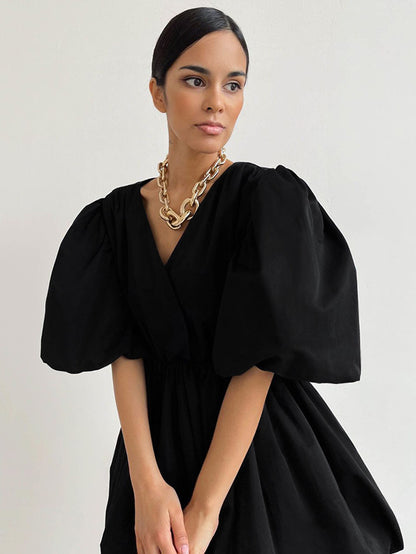 Simple Solid Color Pleated V-Neck Bishop Sleeves  Mini Dress