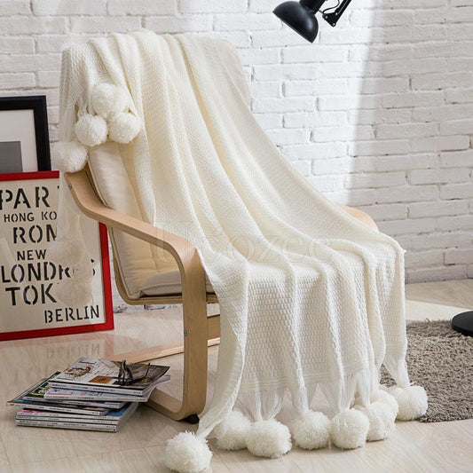 Solid Pompom Triming Knit Blankets