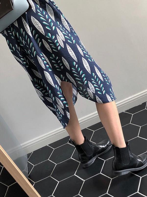 V-neck Leaf Pattern Loose Printed Midi Dresses