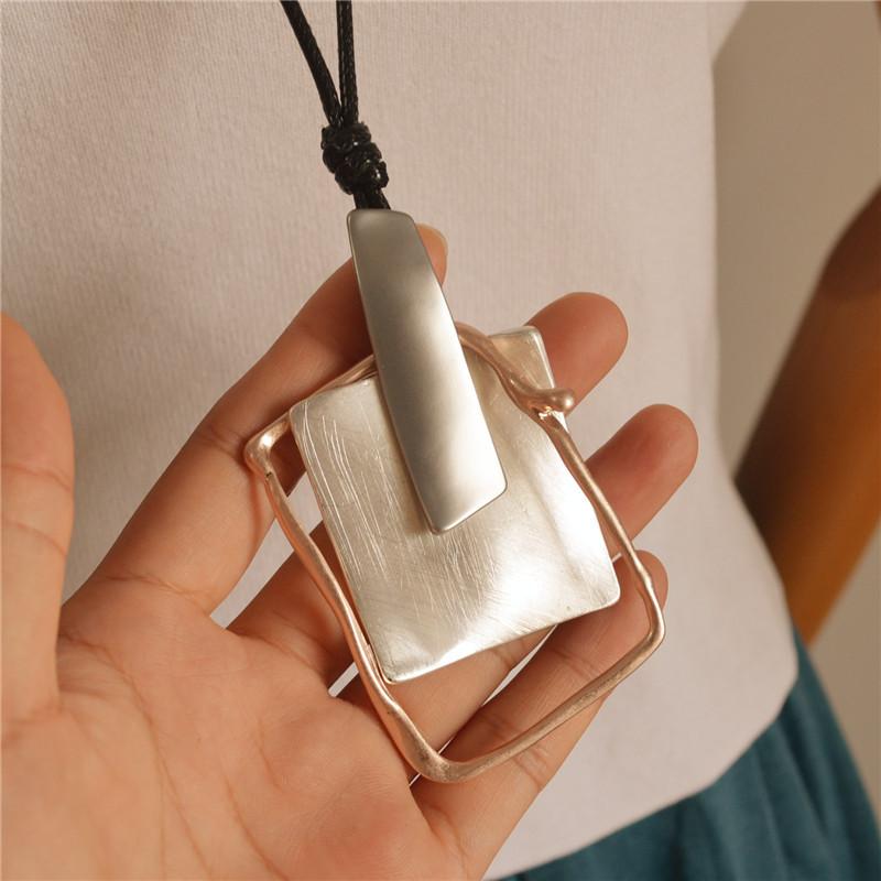 Buykud Simple Casual Geometric Pendant Long Necklace