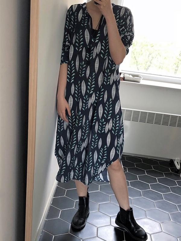 V-neck Leaf Pattern Loose Printed Midi Dresses
