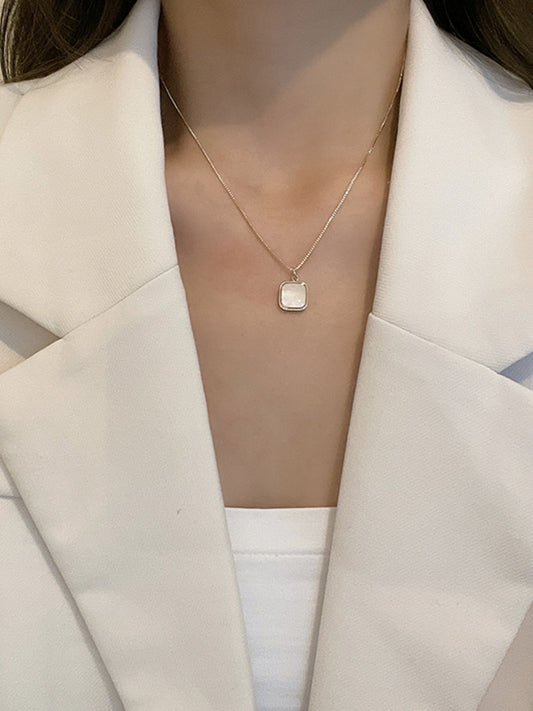 Simple Chic Geometry Shell Pendant Necklace