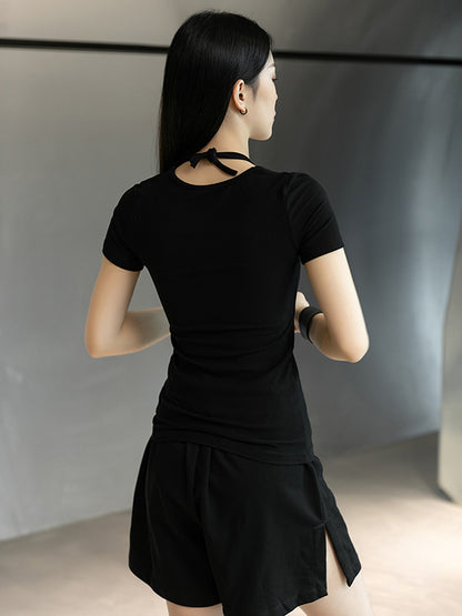 Stylish Halterneck Solid Color False Two Short Sleeves T-Shirt