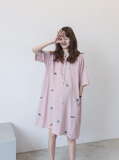 Maternity Printed Stand Collar Short Sleeves Midi Dress