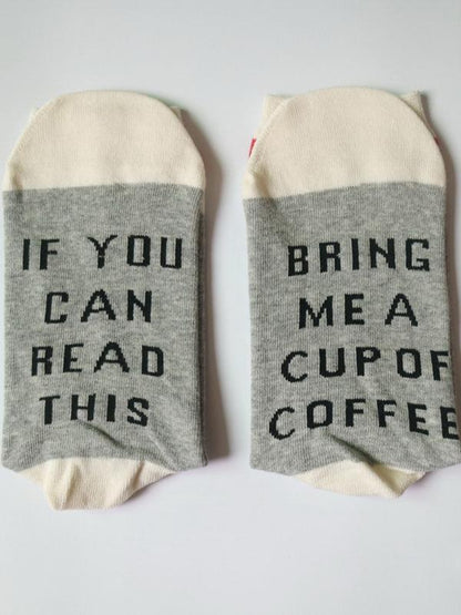 Usual  Alphabet Middle-tube Socks