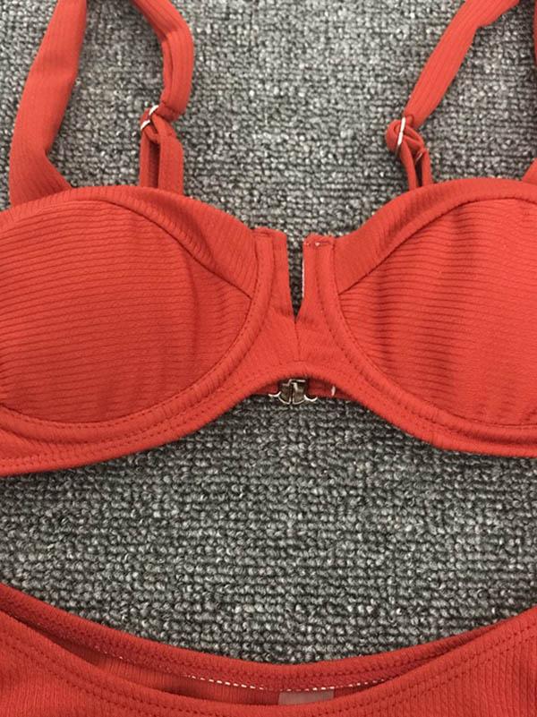 Solid Color Split Bikini Swimsuit