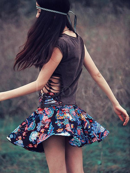 Retro Floral Printed Hollow T-shirt