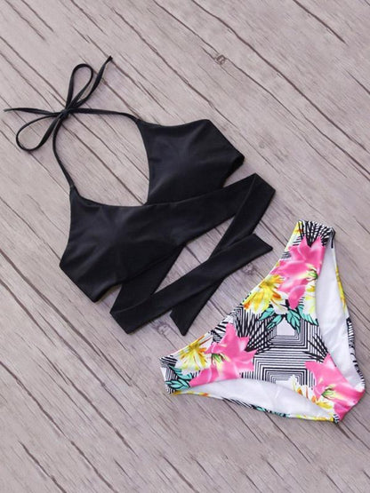 Halter-neck Bandage Bikinis Swimwear