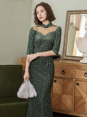 GREEN