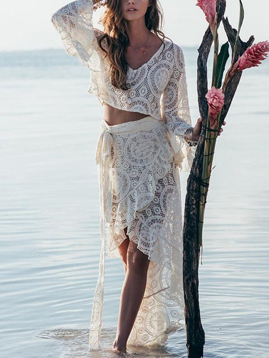 Hollow Flared Sleeve Blouses&Asymmetric Lace Skirt