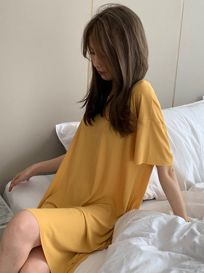 Casual Solid Color Short Sleeve Round-Neck Dress