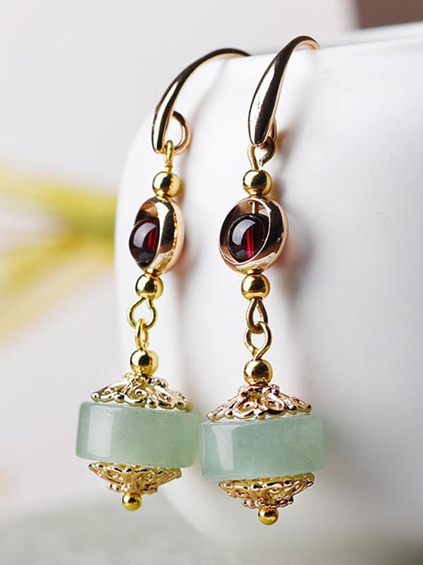 Vintage Jade Eardrop