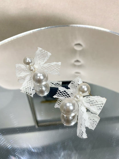 Vintage Pearls Bow-Embellished Earrings