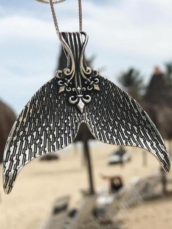 Vintage Dolphin Necklace Accessories