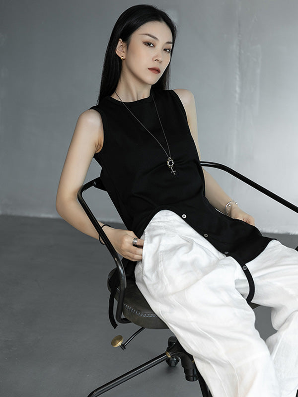 Simple Black&White Split-Side Sleeveless Round-Neck Vest