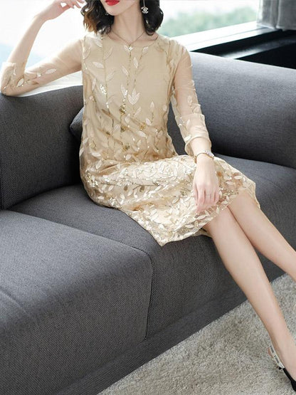 Casual Grenadine Embroidered Midi Dress