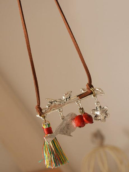 Fresh Bird Pendant Tasseled Necklace