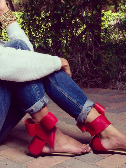 Statement Bowknot Flat Sandals