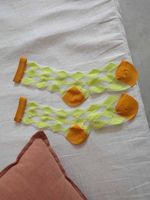 Colorful Cube Netting Split-Joint Tube Socks