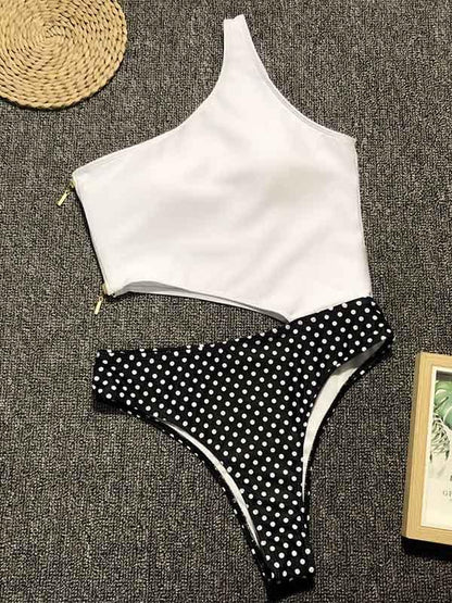 Contrast Polka-dot One Piece Swimsuit
