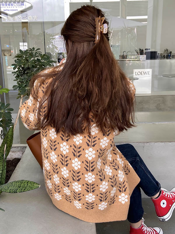 Original Buttoned Round-Neck Long Sleeves Cardigans