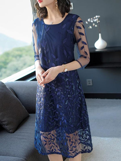 Casual Grenadine Embroidered Midi Dress
