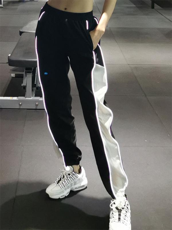 Loose Reflex Streak Athletic Pants