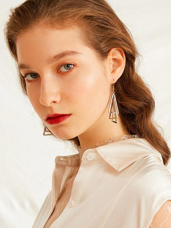 Geometry Triangle Eardrop