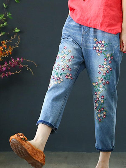 Loose Embroidered Jean Pants