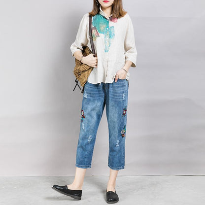 Embroidered Flowers And Frayed Casual Jeans
